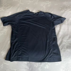 Black LuLu work out shirt.